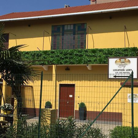 Location Lory Busto Arsizio Exterior foto