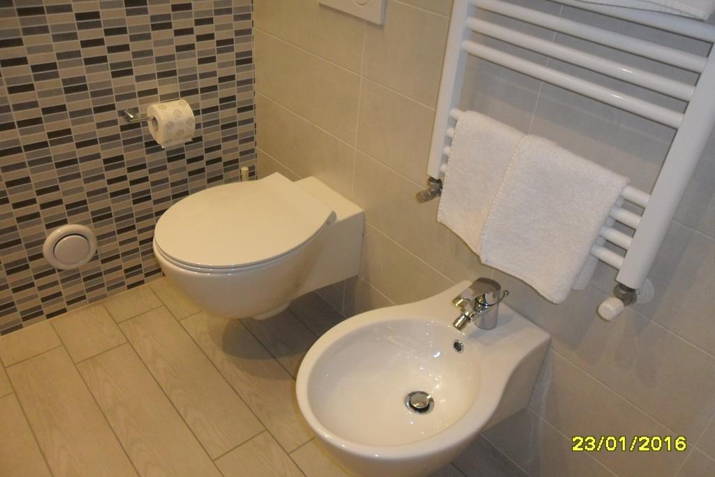 Location Lory Busto Arsizio Exterior foto