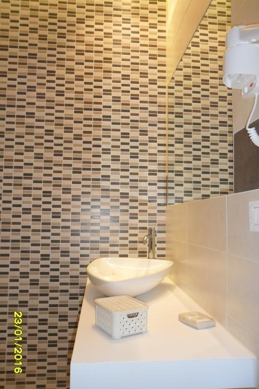 Location Lory Busto Arsizio Exterior foto